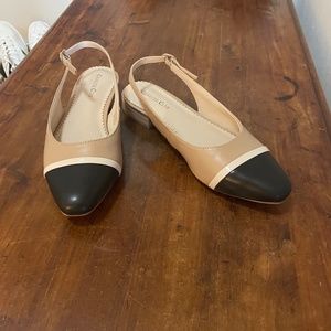 Classic sling back flats